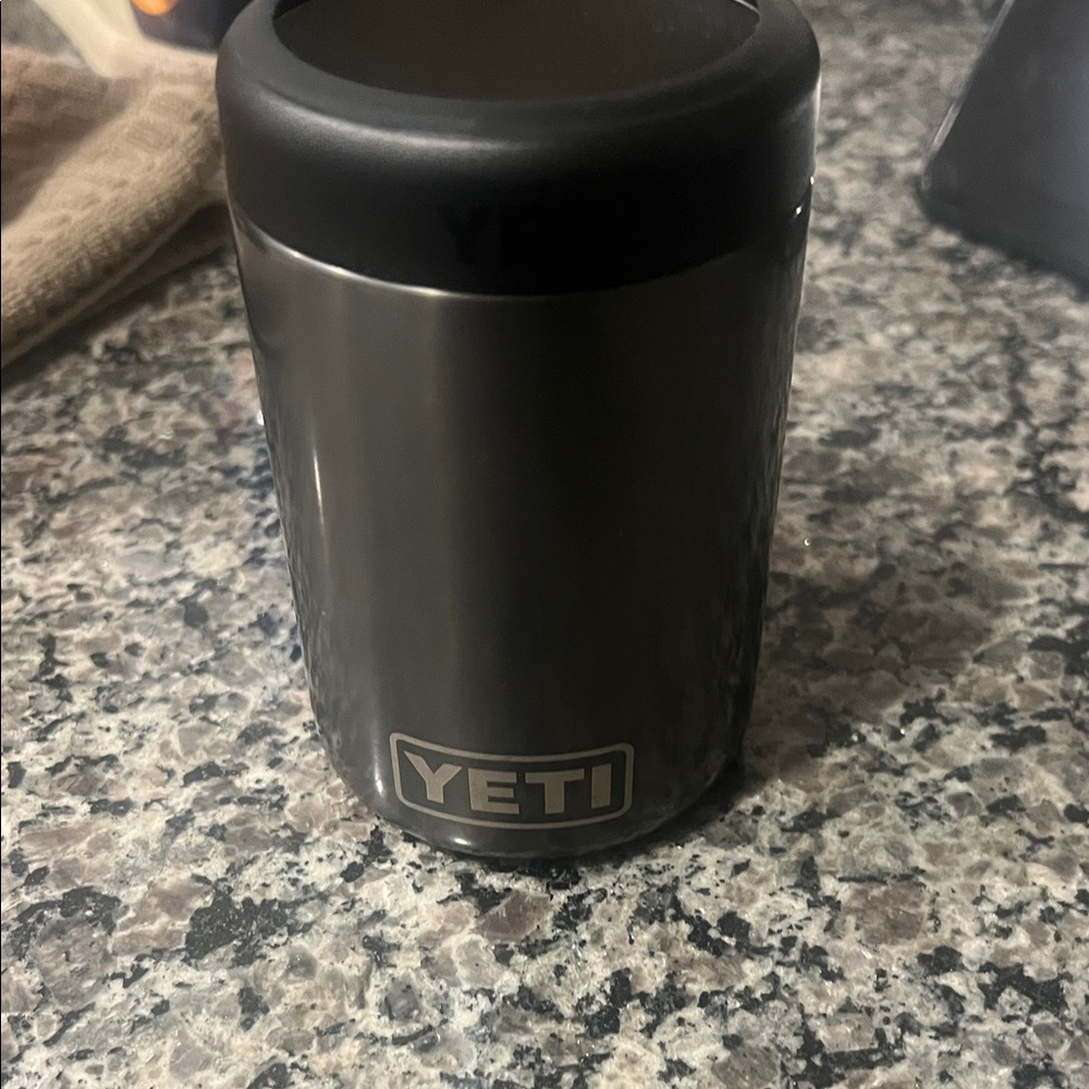 NWT YETI Charcoal Stainless Steel Can Cooler